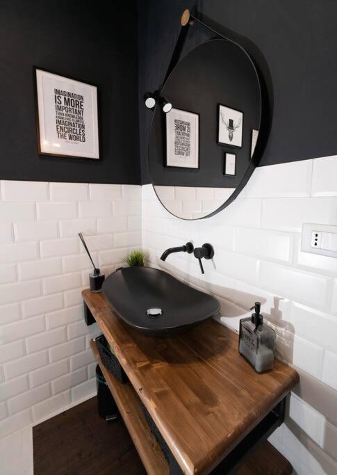 Loft Stupendo Nel Cuore Di Trastevere Acasadicri Rom Exteriör bild